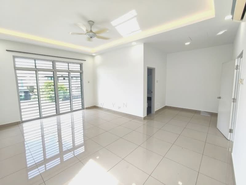 Semi-Detached House for Sale in Taman Sri Pulai Perdana (Skudai) - Irwyn Ng - Living Room - PropertyGuru.com.my