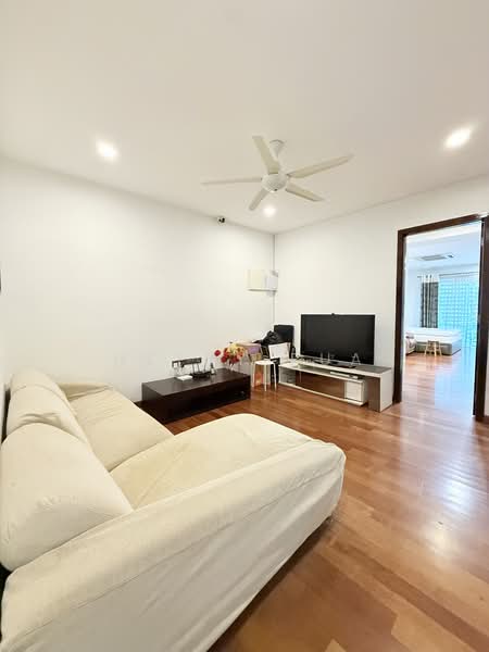 Rumah Teres 3 Tingkat untuk Dijual di Bukit Dumbar (Jelutong) - Heydy Pua - PropertyGuru.com.my