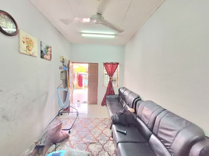 1-storey Terraced House for Sale in Seksyen 30 (Shah Alam) - Muz Hafiz - PropertyGuru.com.my