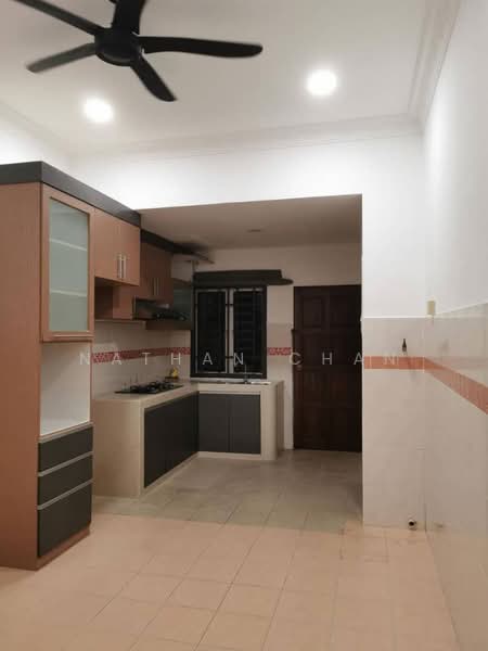 2-storey Terraced House for Sale in Bandar Putra Jaya (Tebrau) - Nathan Chan - Kitchen - PropertyGuru.com.my