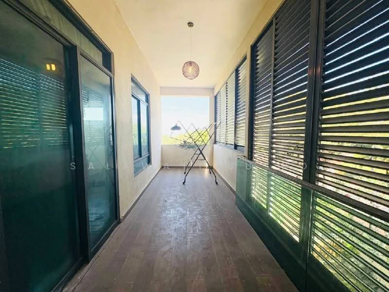 Semi-Detached House for Rent in Seksyen 13 (Shah Alam) - Salawati Busro - Balcony - PropertyGuru.com.my