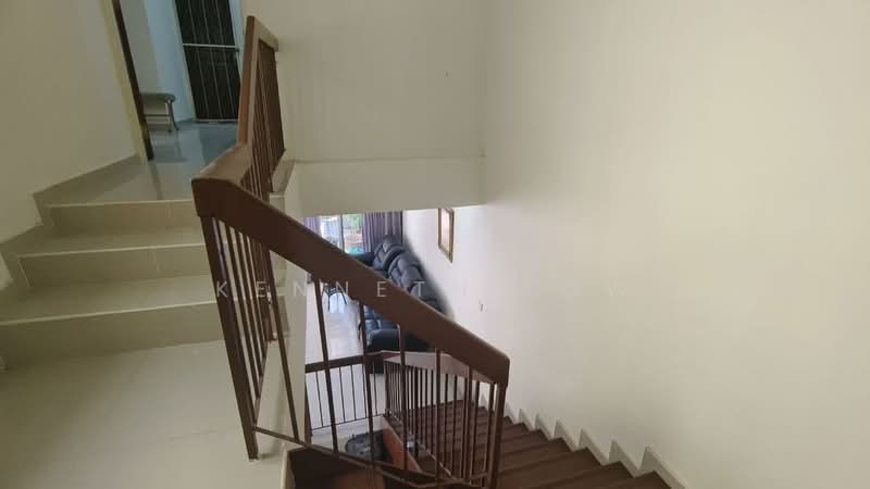 Rumah Teres 2 Tingkat untuk Disewa di Taman Desa Aman (Cheras) - Kenneth Low - Living Room - PropertyGuru.com.my