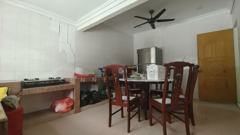 Rumah Teres 2 Tingkat untuk Disewa di Taman Desa Aman (Cheras) - Kenneth Low - Kitchen - PropertyGuru.com.my