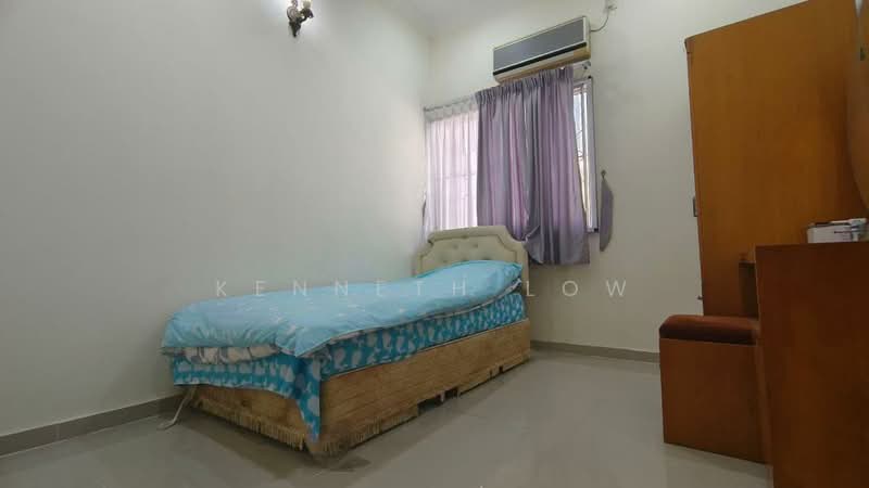 Rumah Teres 2 Tingkat untuk Disewa di Taman Desa Aman (Cheras) - Kenneth Low - PropertyGuru.com.my