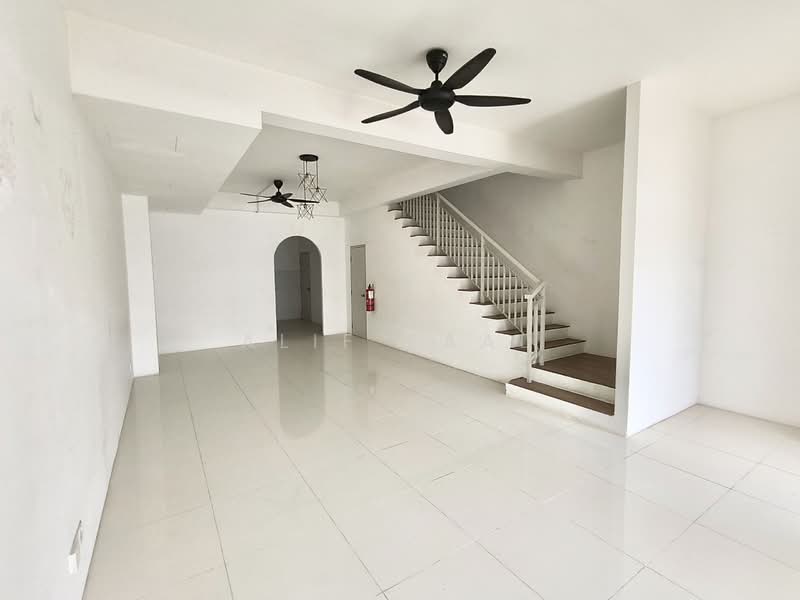 Rumah Teres 2 Tingkat untuk Dijual di Cybersouth (Dengkil) - Alif Saad - PropertyGuru.com.my