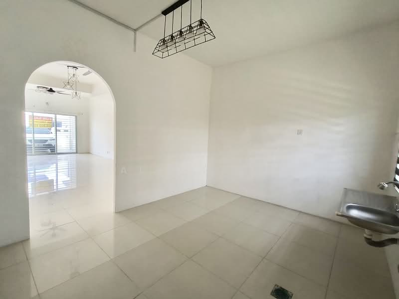 Rumah Teres 2 Tingkat untuk Dijual di Cybersouth (Dengkil) - Alif Saad - PropertyGuru.com.my
