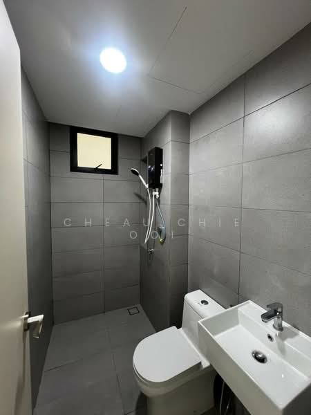 Servis Apartment untuk Disewa di Vivo Executive Apartment - Cheau Chie Ooi - Bathroom - PropertyGuru.com.my