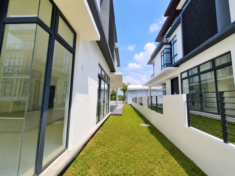 Semi-Detached House for Sale in Presint 12 (Putrajaya) - Aiman Samsul - PropertyGuru.com.my