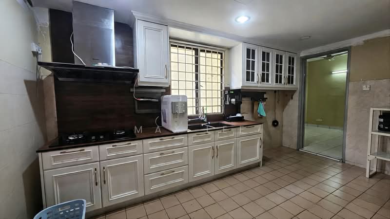 2-storey Terraced House for Sale in Alam Damai (Cheras) - Max Lee - Kitchen - PropertyGuru.com.my