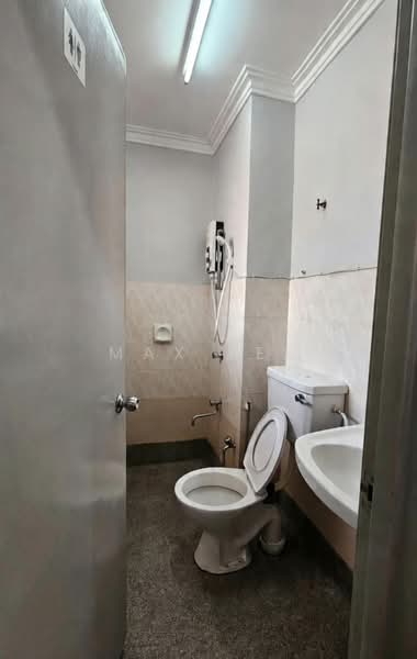 2-storey Terraced House for Sale in Alam Damai (Cheras) - Max Lee - Bathroom - PropertyGuru.com.my