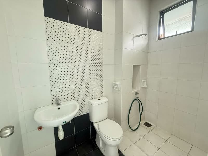 Rumah Teres 2 Tingkat untuk Dijual di Tebrau (Johor) - Vison Foo - Bathroom - PropertyGuru.com.my