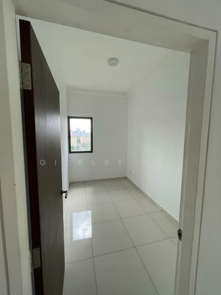 Service Residence for Sale at Seasons Garden Residences - Gilbert Hor - Interior - PropertyGuru.com.my
