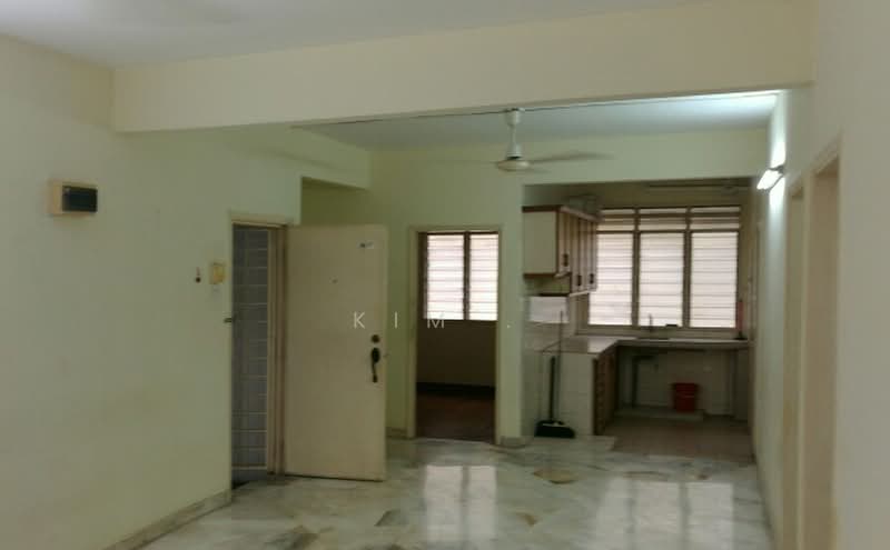Apartment for Sale at Subang Perdana Goodyear Court 1 - Kim Lai - Kitchen - PropertyGuru.com.my