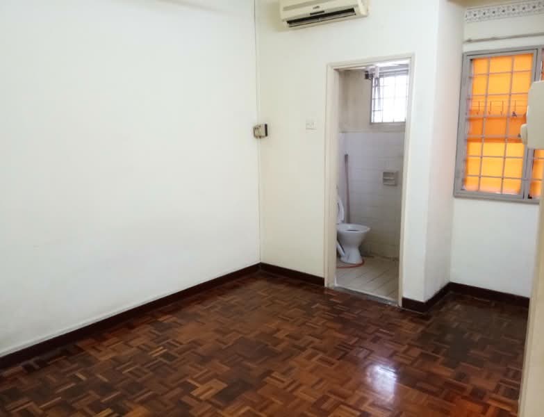 Apartment for Sale at Subang Perdana Goodyear Court 1 - Kim Lai - Bathroom - PropertyGuru.com.my