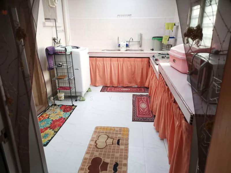Rumah Teres 2 Tingkat untuk Disewa di Ipoh (Perak) - Ms Yong - Kitchen - PropertyGuru.com.my