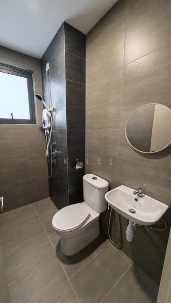 Servis Apartment untuk Disewa di Nexus Taman Pertama - HK Lee - Bathroom - PropertyGuru.com.my
