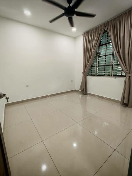 1-storey Terraced House for Rent in Taman Pelangi Indah (Ulu Tiram) - Edmond Tang - Interior - PropertyGuru.com.my
