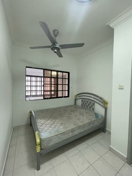 Rumah Teres 1.5 Tingkat untuk Dijual di Taman Pelangi Indah (Ulu Tiram) - Chew Jia Jia - Bedroom - PropertyGuru.com.my