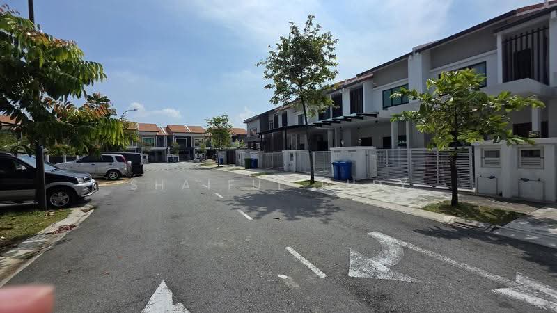 Rumah Teres 2-Tingkat untuk Dijual di Alam Impian (Shah Alam) - Shaiful Rudy - PropertyGuru.com.my