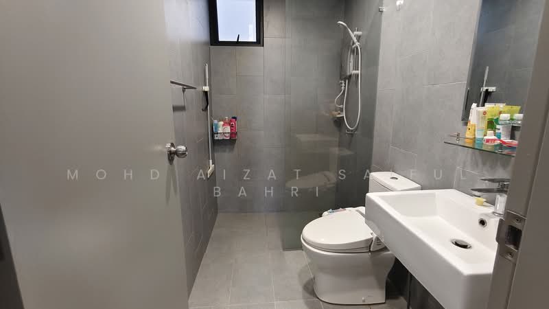 Service Residence for Sale at M Vertica - Mohd Aizat Saiful Bahri - Bathroom - PropertyGuru.com.my