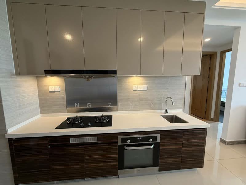Service Residence for Sale at R&F Princess Cove Phase 1 - NG ZEN XI - Kitchen - PropertyGuru.com.my