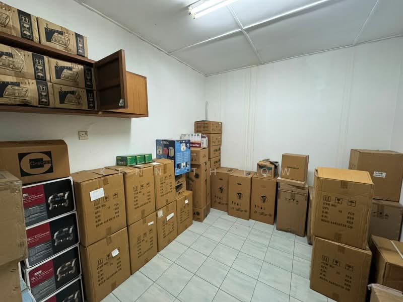 Shop / Office for Rent in Taman Midah (Cheras) - Kenneth Low - Interior - PropertyGuru.com.my