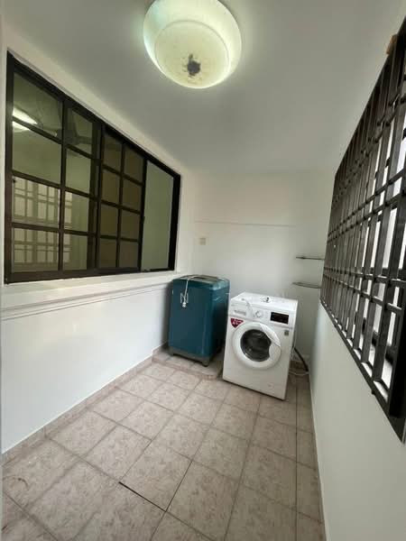 Rumah Teres 1.5 Tingkat untuk Dijual di Taman Pelangi Indah (Ulu Tiram) - Iden Tan - PropertyGuru.com.my