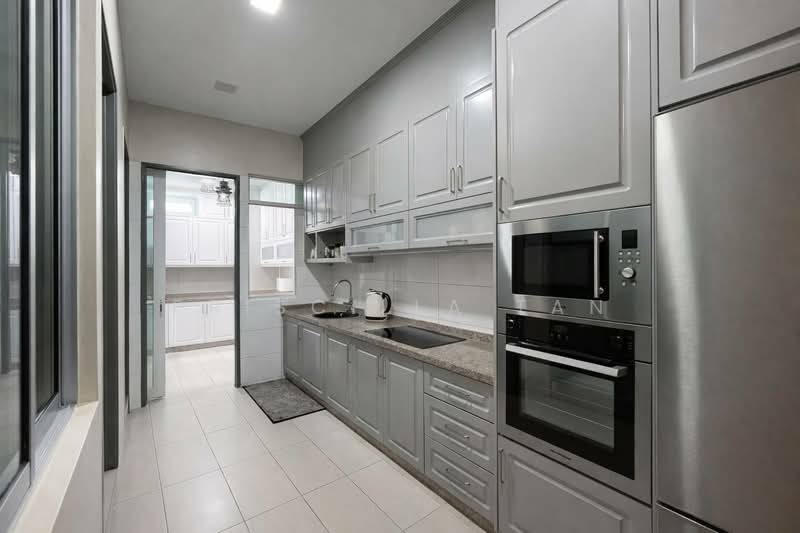 Semi-Detached House for Sale in Kajang (Selangor) - Priscilla Tan - Kitchen - PropertyGuru.com.my