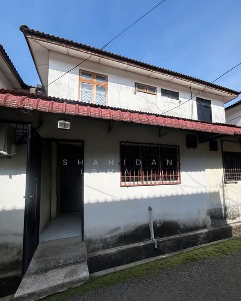Rumah Teres 2 Tingkat untuk Dijual di Taman Selesa (Bedong) - Shahidan Ismail - PropertyGuru.com.my