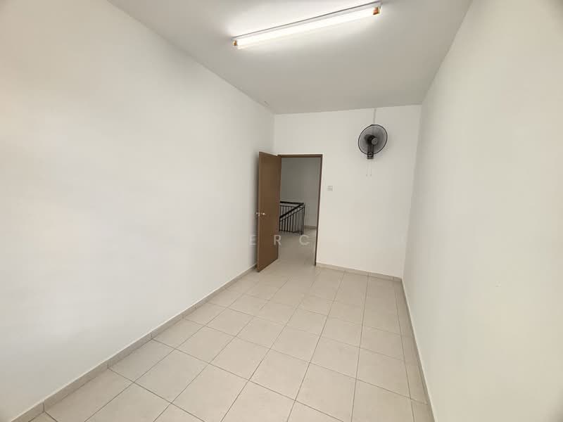 Rumah Teres untuk Disewa di Taman Kundang Jaya (Rawang) - Raymerc Lim - Interior - PropertyGuru.com.my