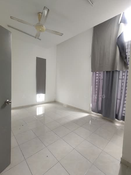2-storey Terraced House for Sale in Bandar Layangkasa (Pasir Gudang) - Alyssa Yong - Interior - PropertyGuru.com.my
