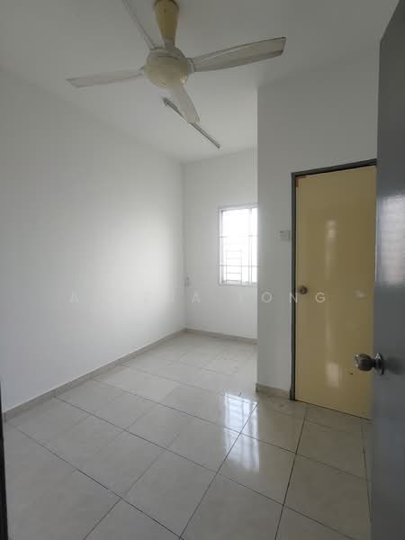 2-storey Terraced House for Sale in Bandar Layangkasa (Pasir Gudang) - Alyssa Yong - Interior - PropertyGuru.com.my
