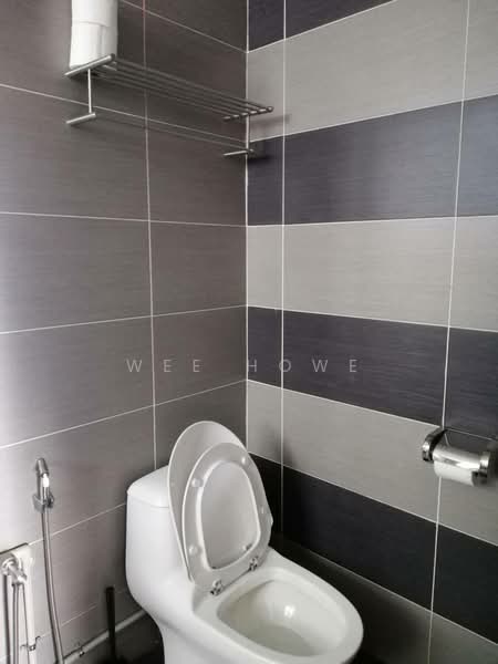 Kondominium untuk Dijual di KSL D'Esplanade Residence - Wee Howe - Bathroom - PropertyGuru.com.my