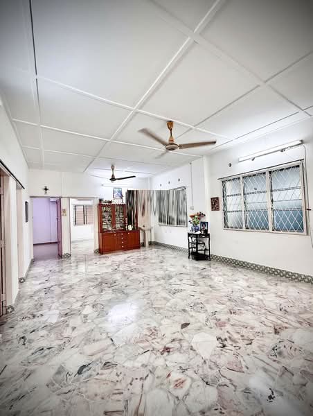 Rumah Berkembar untuk Dijual di Fettes Park (Tanjung Tokong) - KK Kwok - Living Room - PropertyGuru.com.my