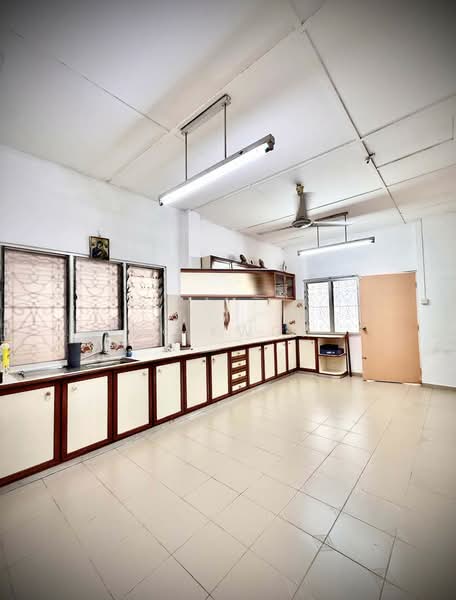 Rumah Berkembar untuk Dijual di Fettes Park (Tanjung Tokong) - KK Kwok - Kitchen - PropertyGuru.com.my