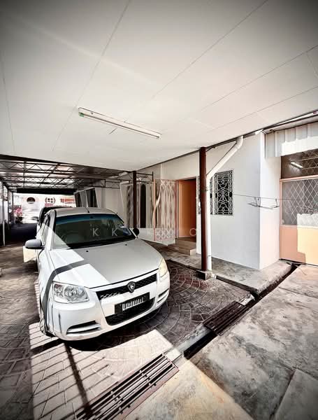 Rumah Berkembar untuk Dijual di Fettes Park (Tanjung Tokong) - KK Kwok - PropertyGuru.com.my