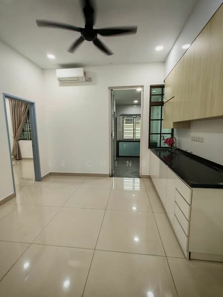Rumah Teres 1 Tingkat untuk Disewa di Ulu Tiram (Johor) - Le Ching . - Kitchen - PropertyGuru.com.my