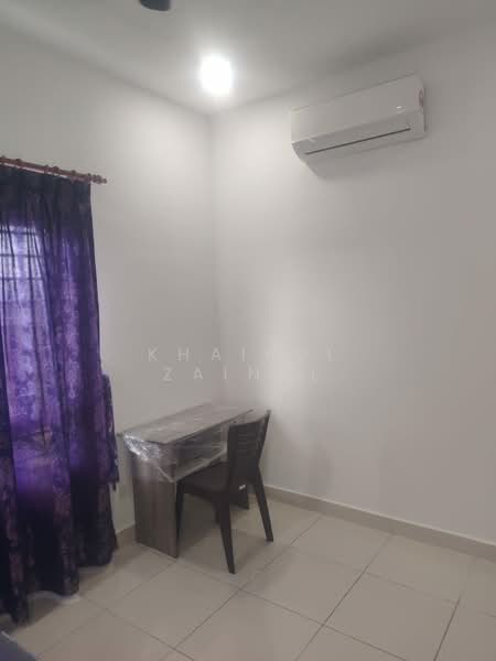 Service Residence for Rent at Saville @ Kajang - Khairul Zainal - Study - PropertyGuru.com.my