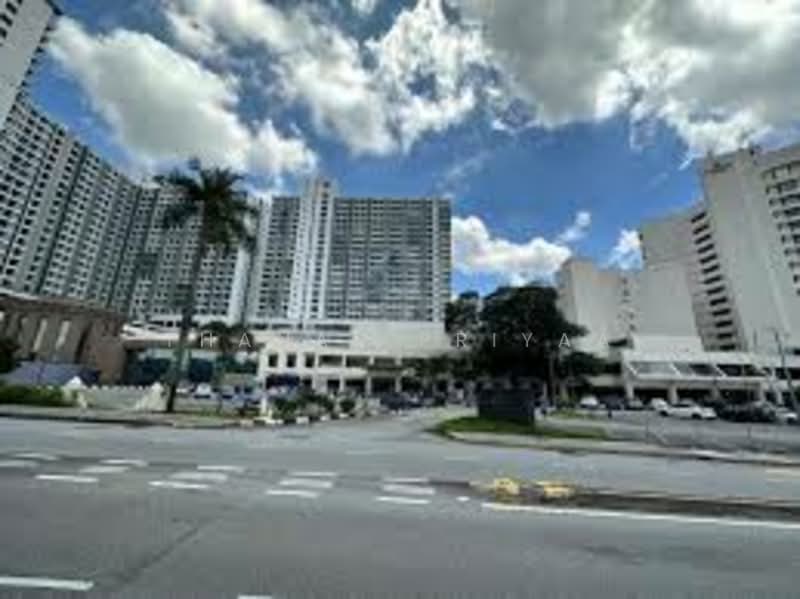 Service Residence for Rent at Dorsett Waterfront Subang - Thanap Priyaa - Exterior - PropertyGuru.com.my