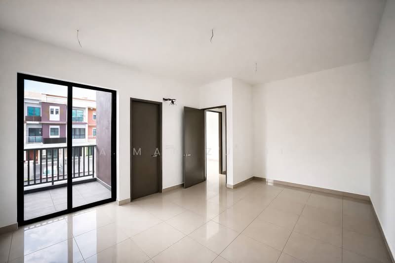 Rumah Bandar untuk Dijual di Kajang (Selangor) - AIMAN ZUHDI - PropertyGuru.com.my