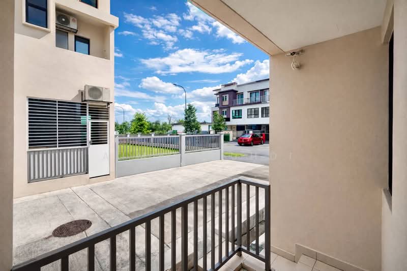 Rumah Bandar untuk Dijual di Kajang (Selangor) - AIMAN ZUHDI - PropertyGuru.com.my