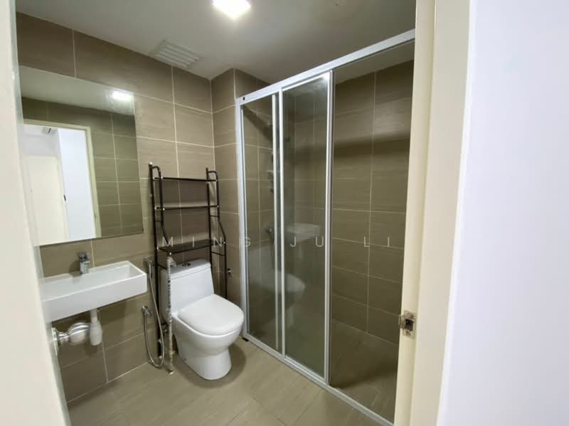 Servis Apartment untuk Disewa di Lexa Residence @ The Quartz WM - Ming Ju Li - Bathroom - PropertyGuru.com.my