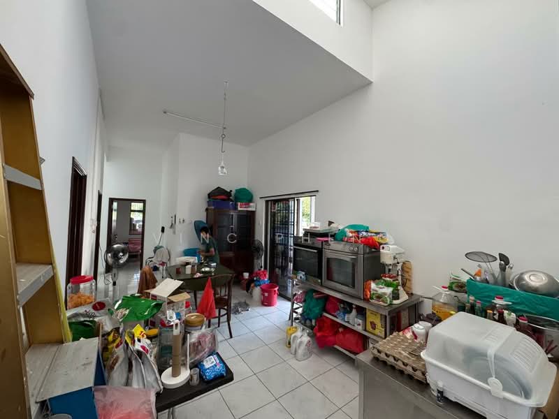 Rumah Teres 1 Tingkat untuk Dijual di Ayer Molek (Melaka) - Vinc Pheng - Kitchen - PropertyGuru.com.my