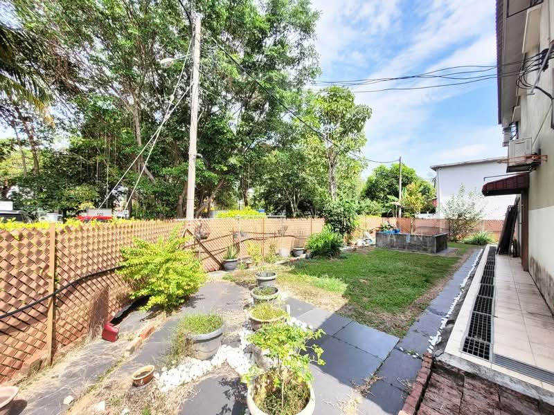 2-storey Terraced House for Sale in Taman Putra Prima (Puchong) - Noraini Dahan - Exterior - PropertyGuru.com.my