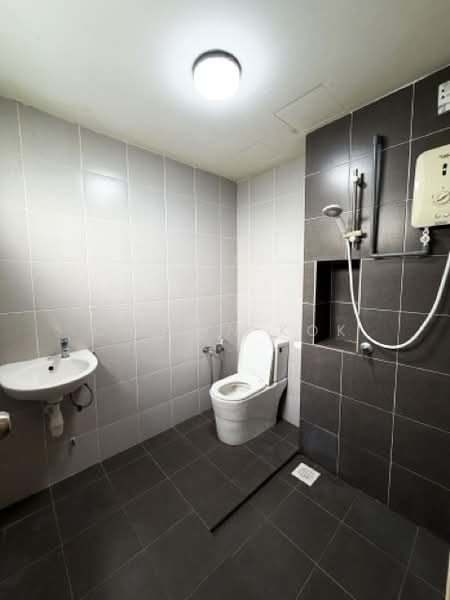 Condominium for Rent at D' Camellia - Calvin Kok - Bathroom - PropertyGuru.com.my