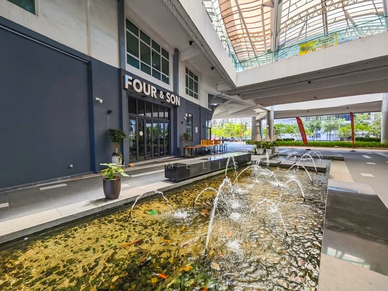 Office for Sale in Bandar Putra Permai (Seri Kembangan) - N. Melisa - Exterior - PropertyGuru.com.my