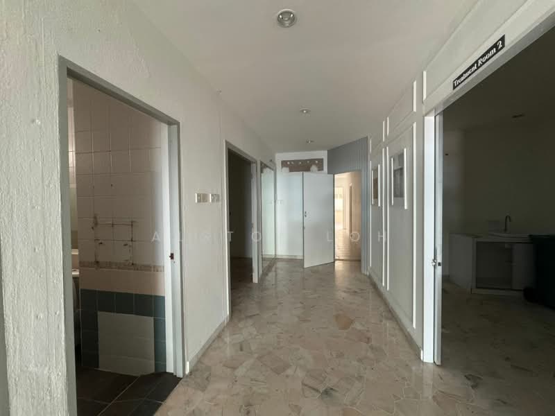 Shop / Office for Rent in Gurney Drive (Penang) - Alston Loh - Corridor - PropertyGuru.com.my