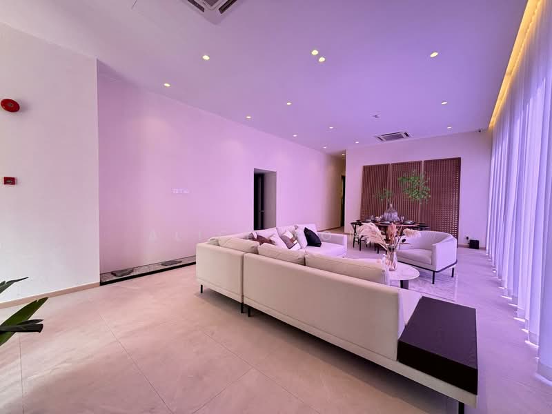 Shop / Office for Sale in Kampung Sungai Kayu Ara (Petaling Jaya) - Alice Wong - Living Room - PropertyGuru.com.my
