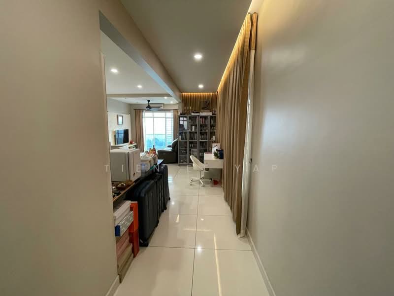Condominium for Sale at Saville @ The Park - Tien Ee Yap - Living Room - PropertyGuru.com.my