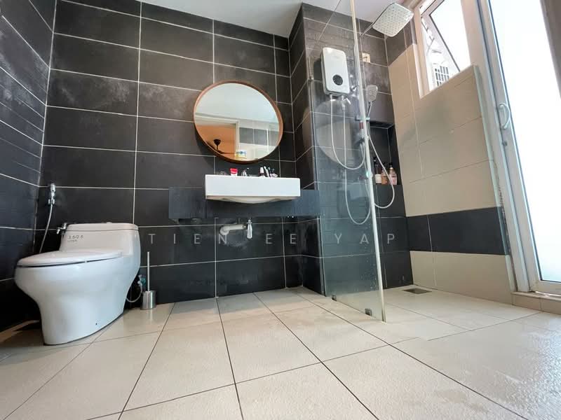 Condominium for Sale at Saville @ The Park - Tien Ee Yap - Bathroom - PropertyGuru.com.my